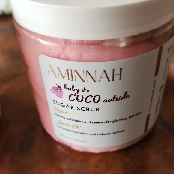 Aminnah Body Care Bundle of 3 – Sugar Scrub & Whipped Butters - Picture 4 of 5